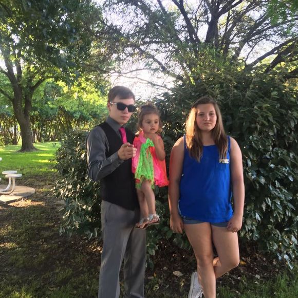 Meet your Posher, Dawndi - Picture 1 of 1